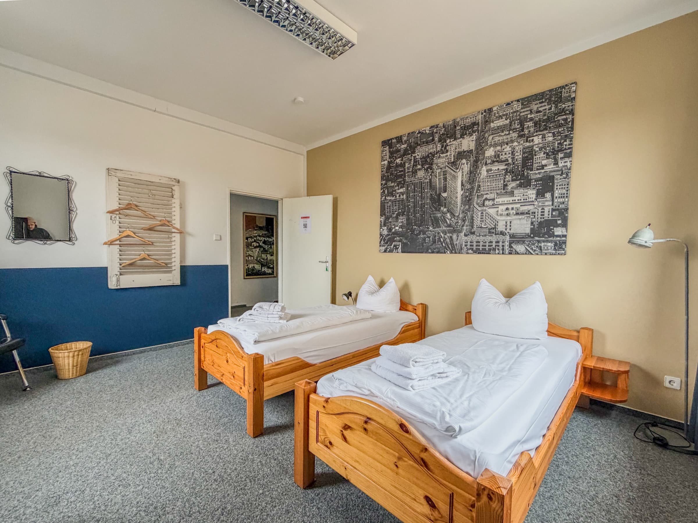 The Room 2 Karlsruhe Hauptbahnhof — Schlafzimmer